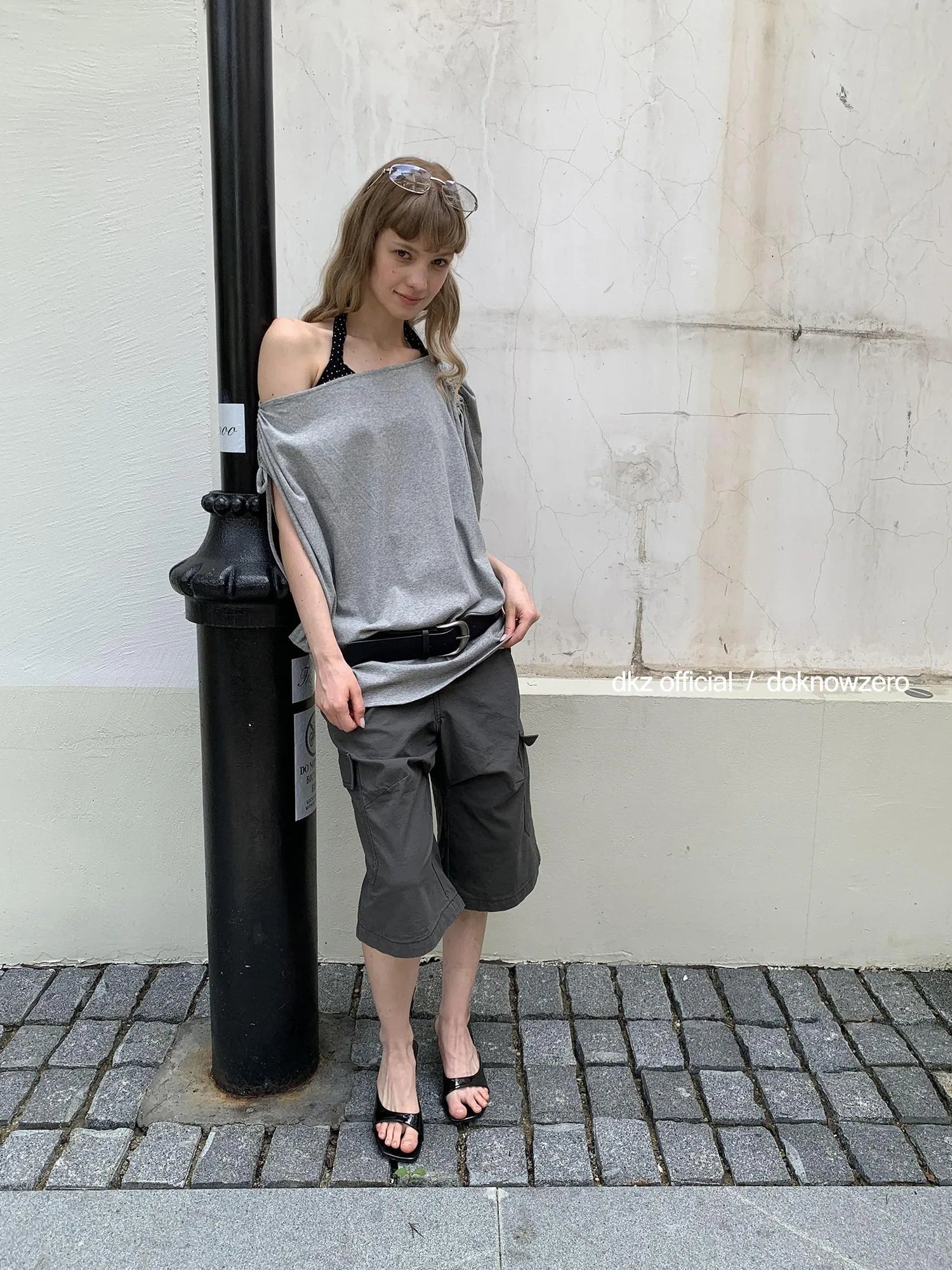 DKZ OFFICIAL Vintage Pleated Gray Cargo Mid Length Shorts