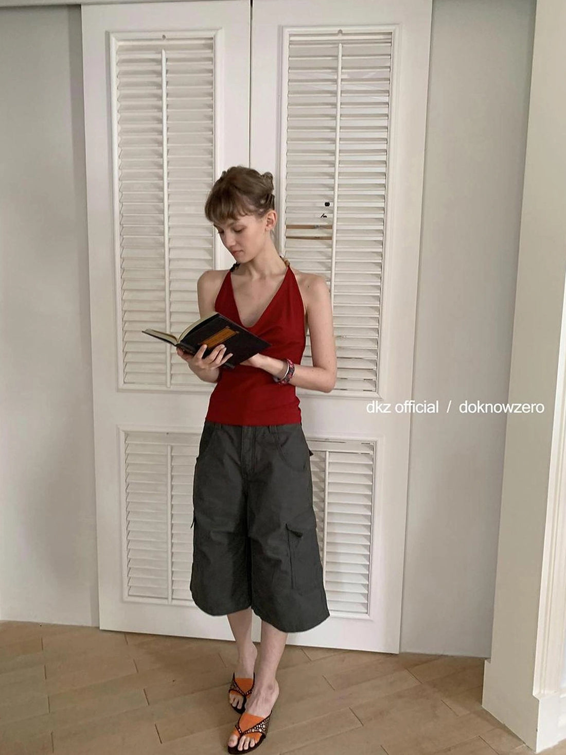 DKZ OFFICIAL Vintage Pleated Gray Cargo Mid Length Shorts