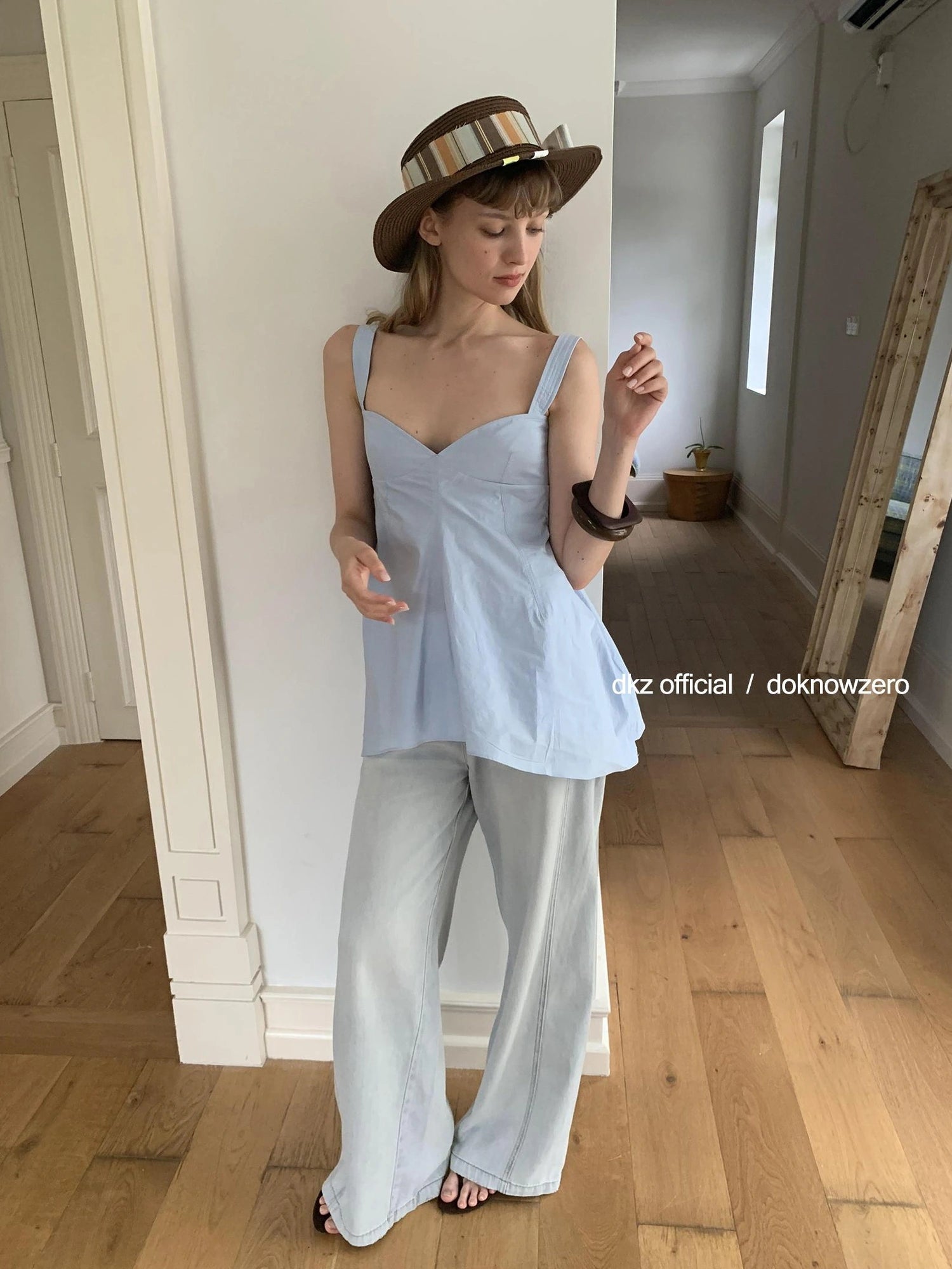 DKZ OFFICIAL Vintage Stonewash Grey Wide Leg Denim Trousers