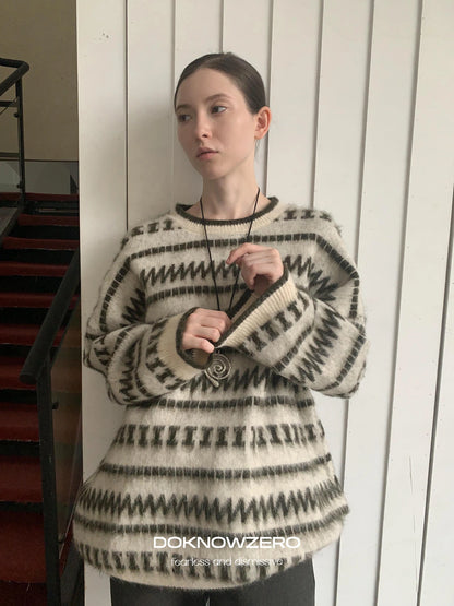 DKZ OFFICIAL Vintage Striped Crewneck Sweater