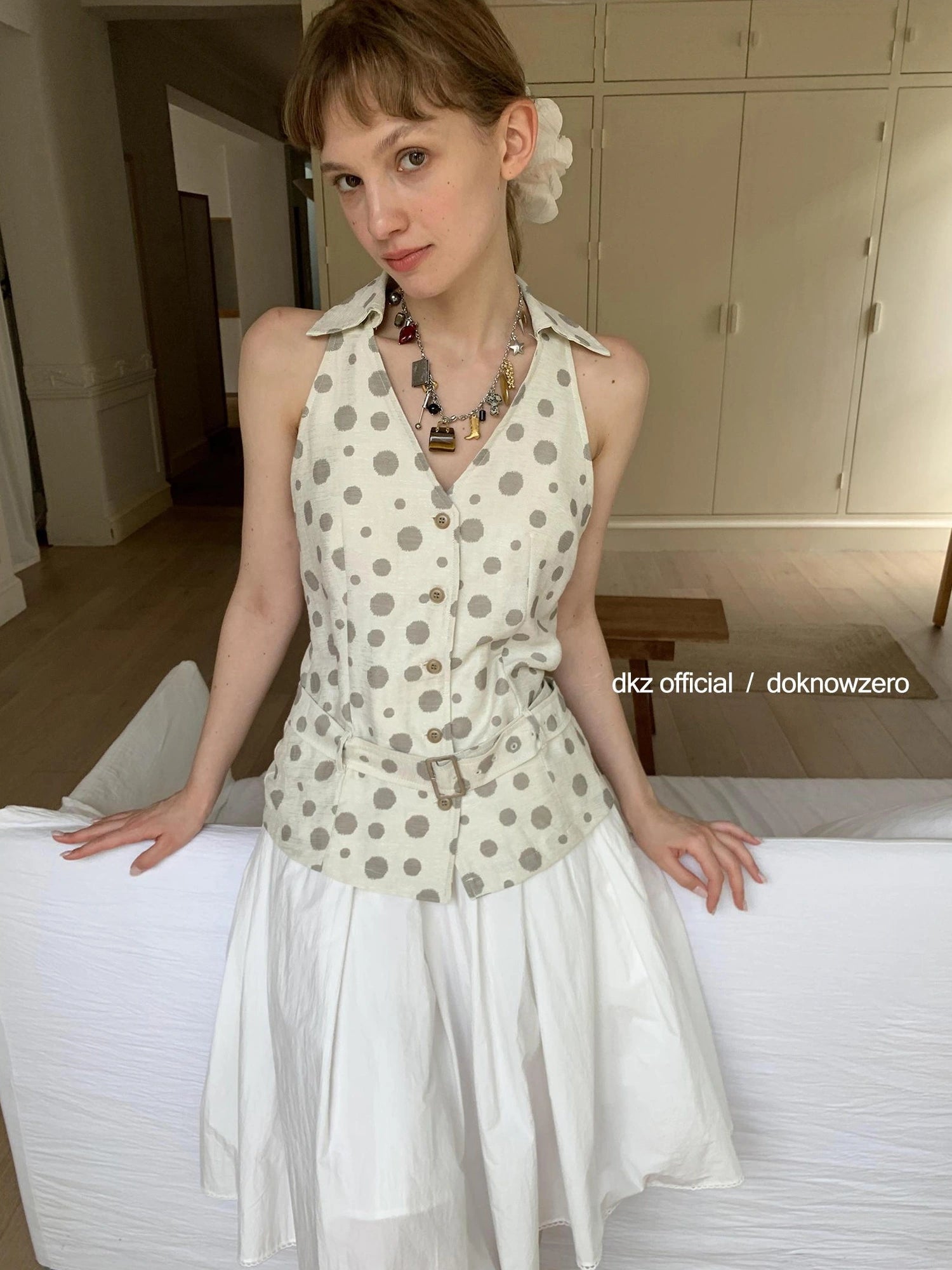 DKZ OFFICIAL Vintage Waist Tie Apricot Dot Sleeveless Blouse