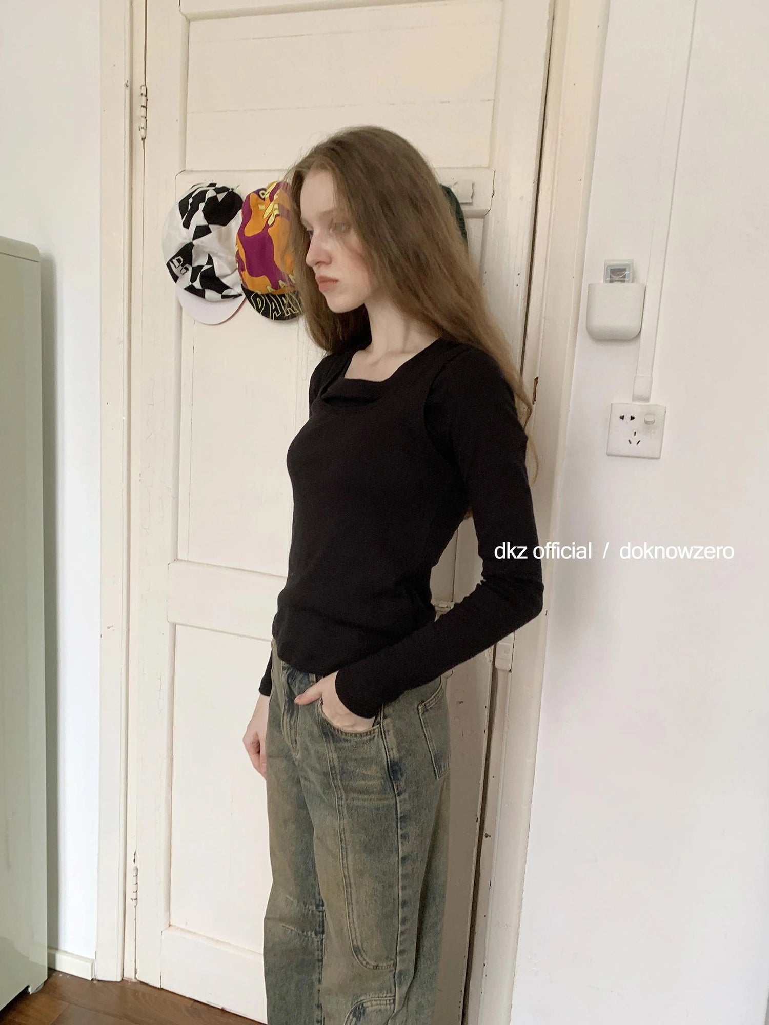 DKZ OFFICIAL Vintage Washed Blue Wide Leg Deconstructed Jeans