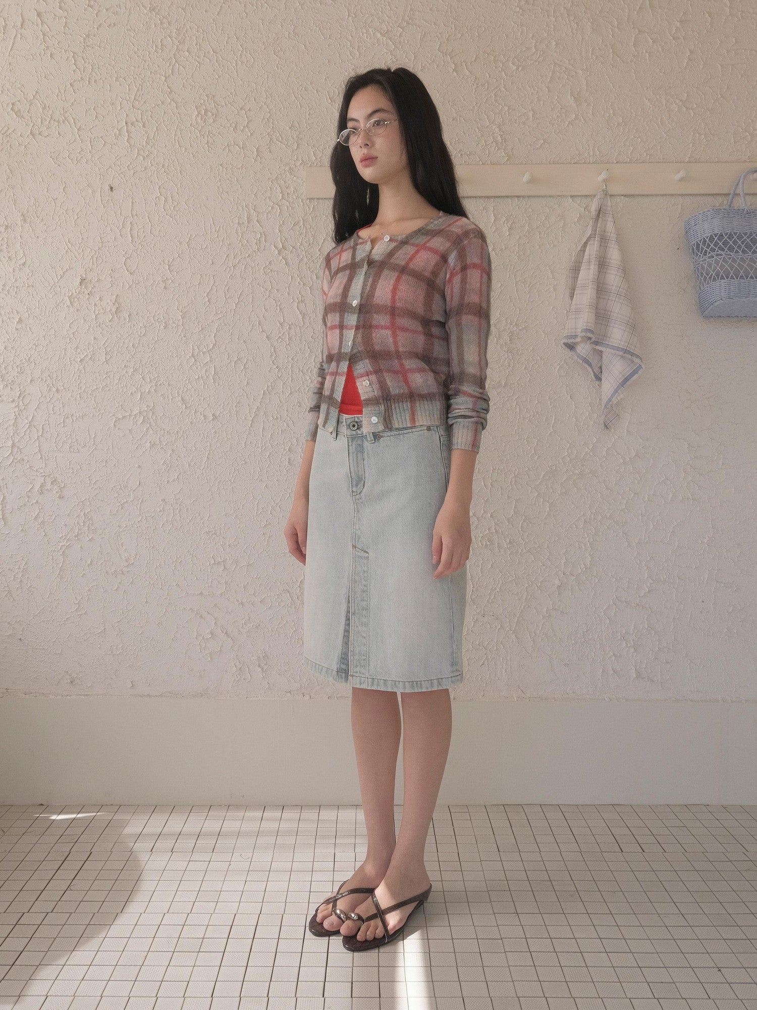 DKZ OFFICIAL Vintage Washed Denim Button Front Slit Straight Women&