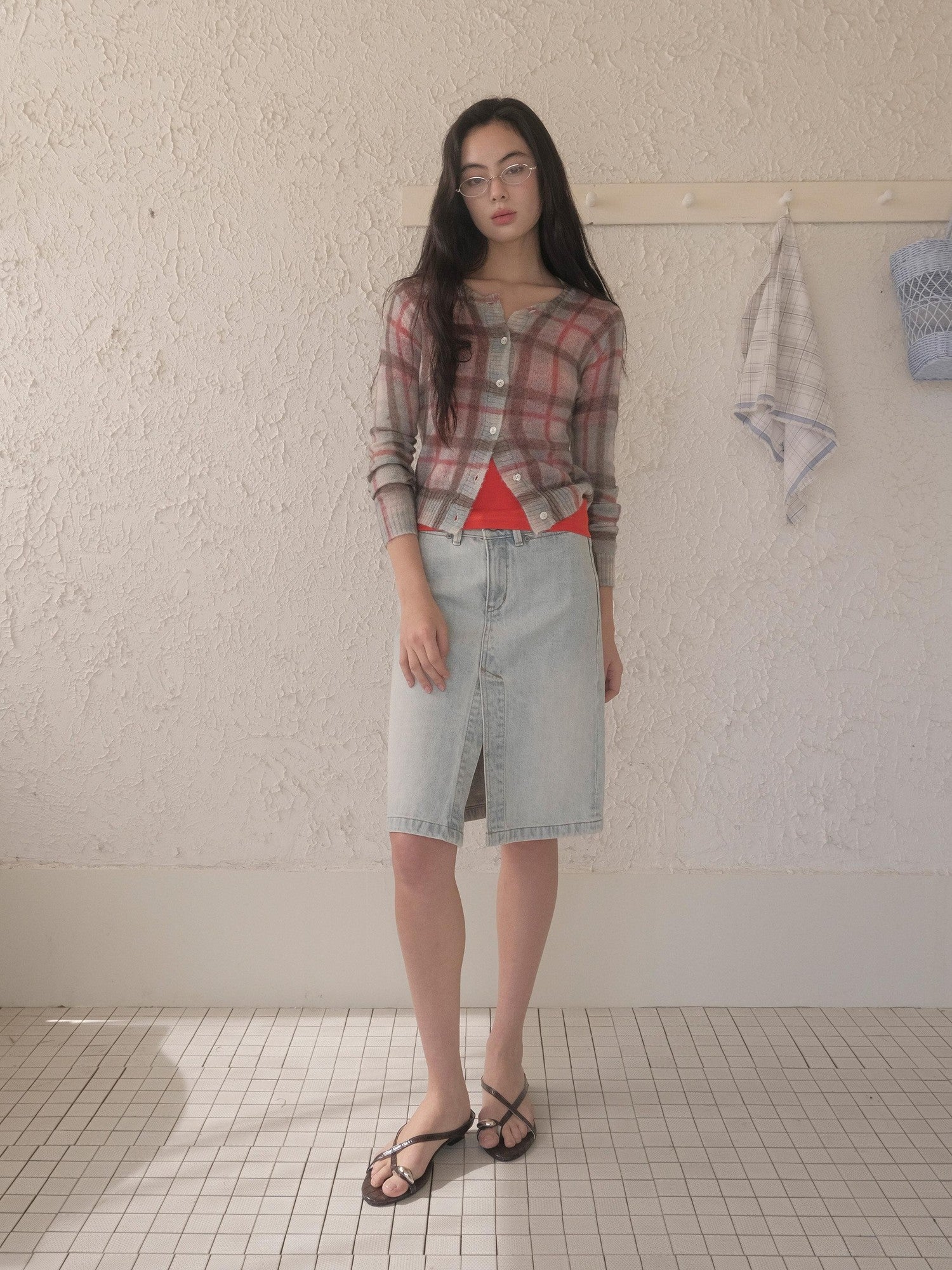 DKZ OFFICIAL Vintage Washed Denim Button Front Slit Straight Women&