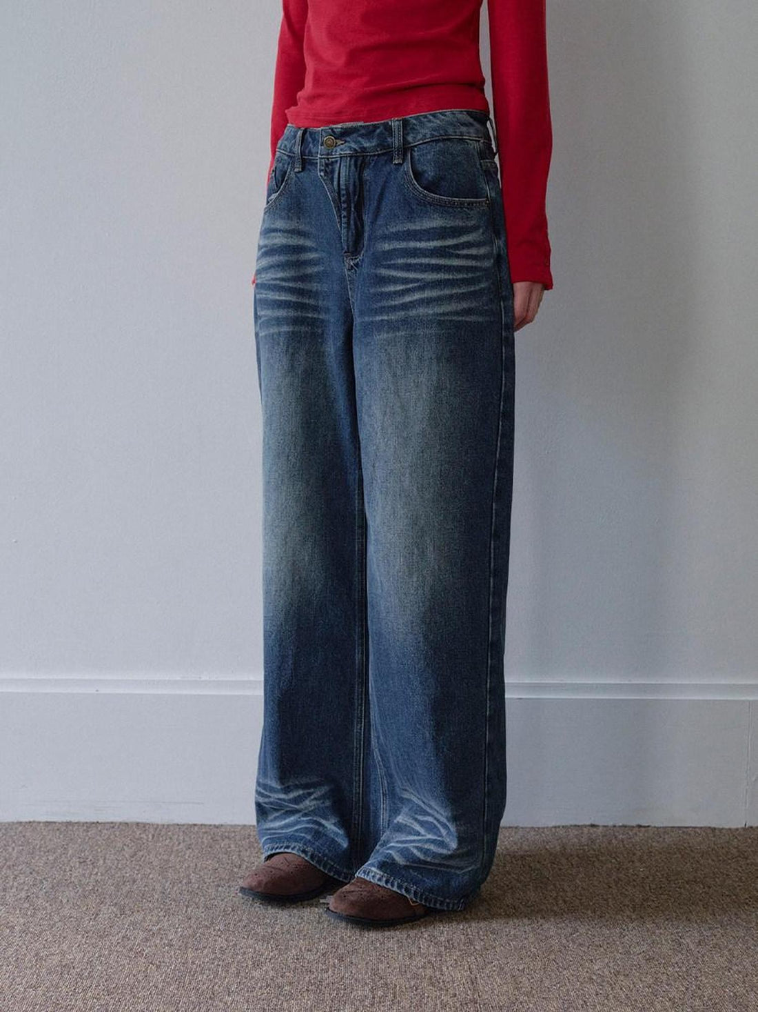 DKZ OFFICIAL Washed Blue Vintage Relaxed Button Fly Pockets Women&