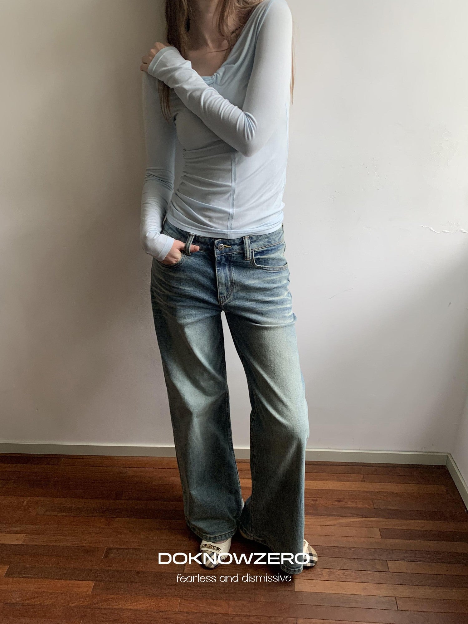 DKZ OFFICIAL Washed Vintage Blue Button Fly Natural Waist Women&