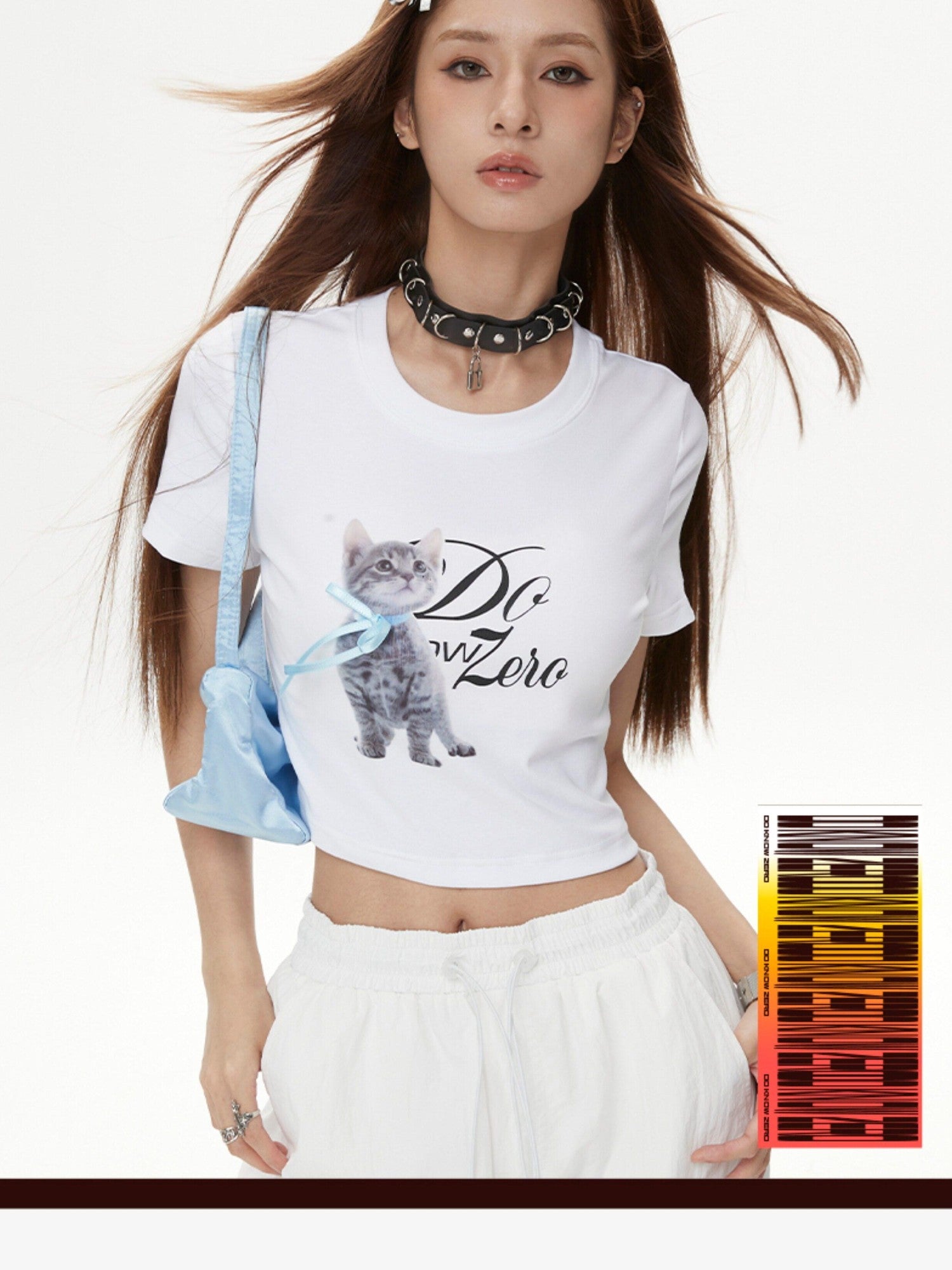 DKZ OFFICIAL White Cat And Text Print Round Neck Short Sleeve Women&