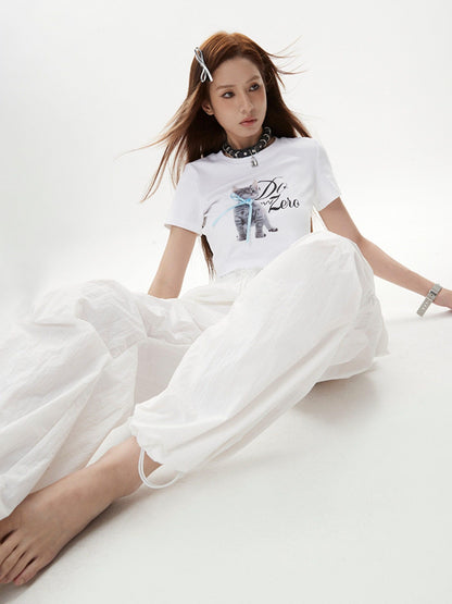 DKZ OFFICIAL White Cat And Text Print Round Neck Short Sleeve Women&