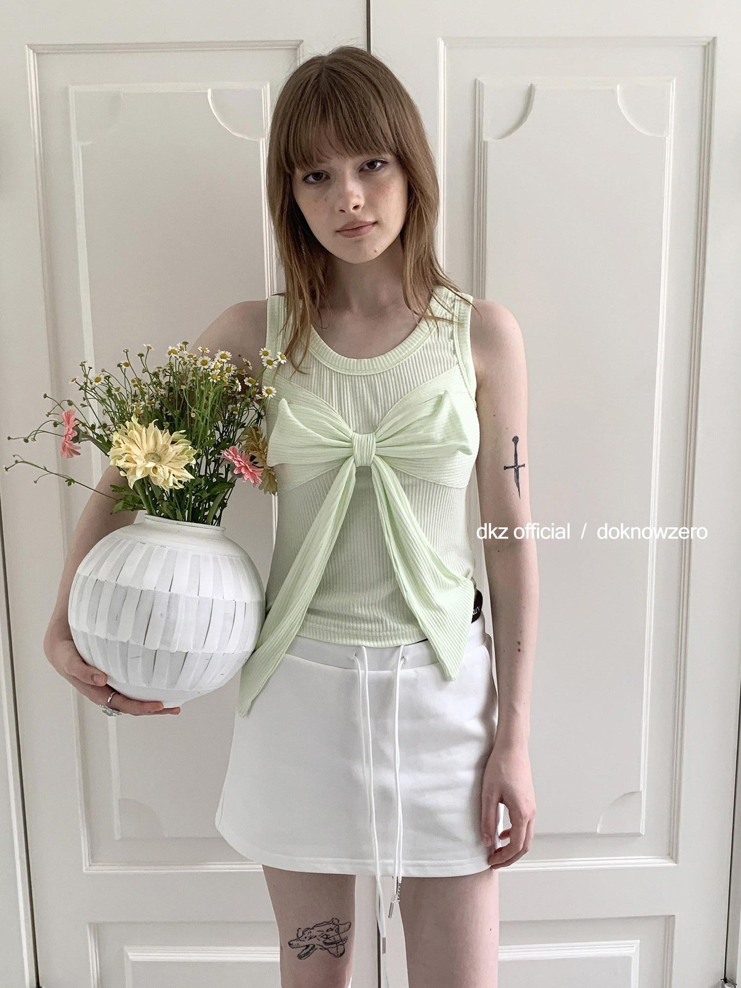 DKZ OFFICIAL White Contrast Colorblock Panel Mid Waist Women&