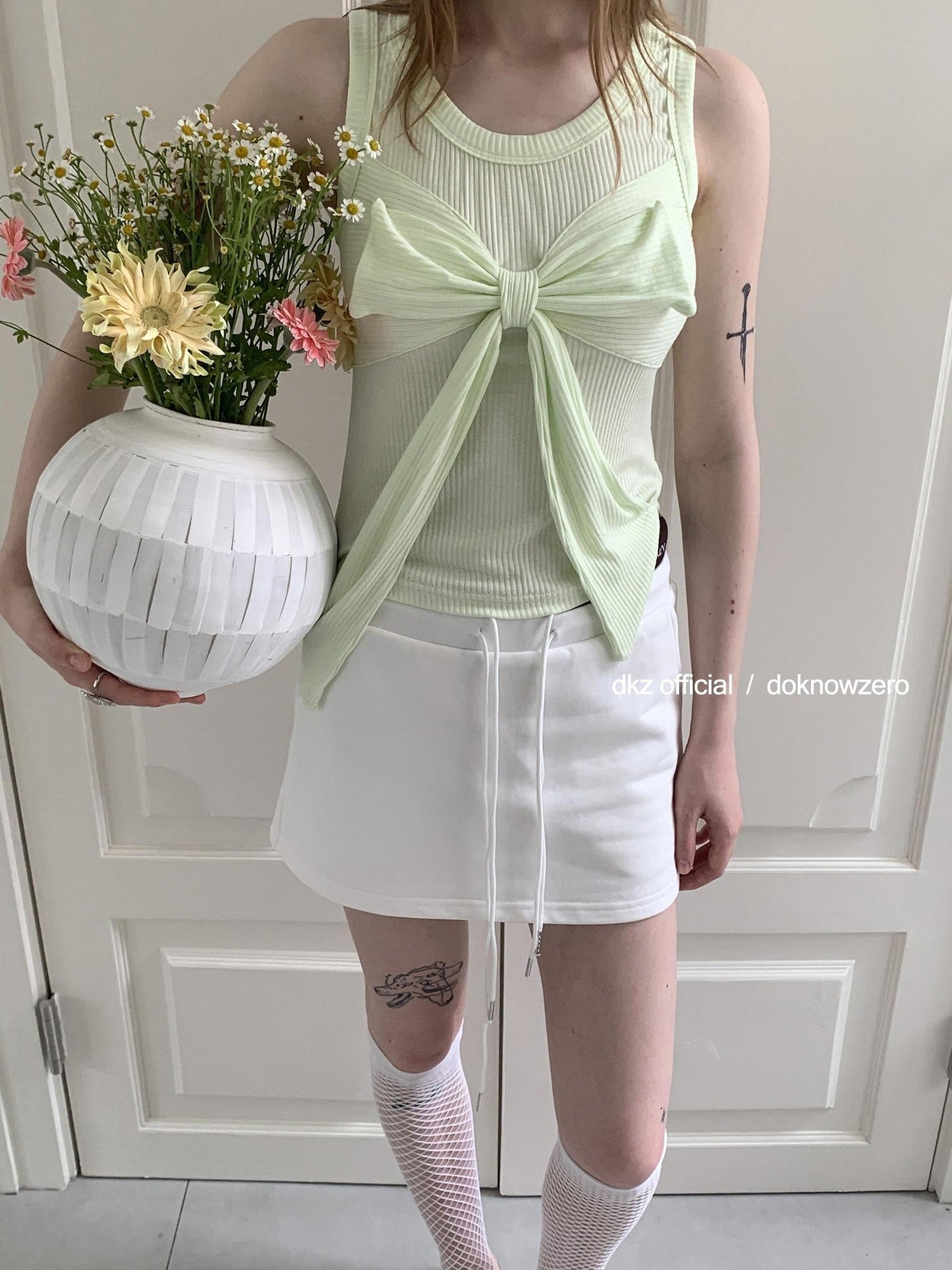 DKZ OFFICIAL White Contrast Colorblock Panel Mid Waist Women&