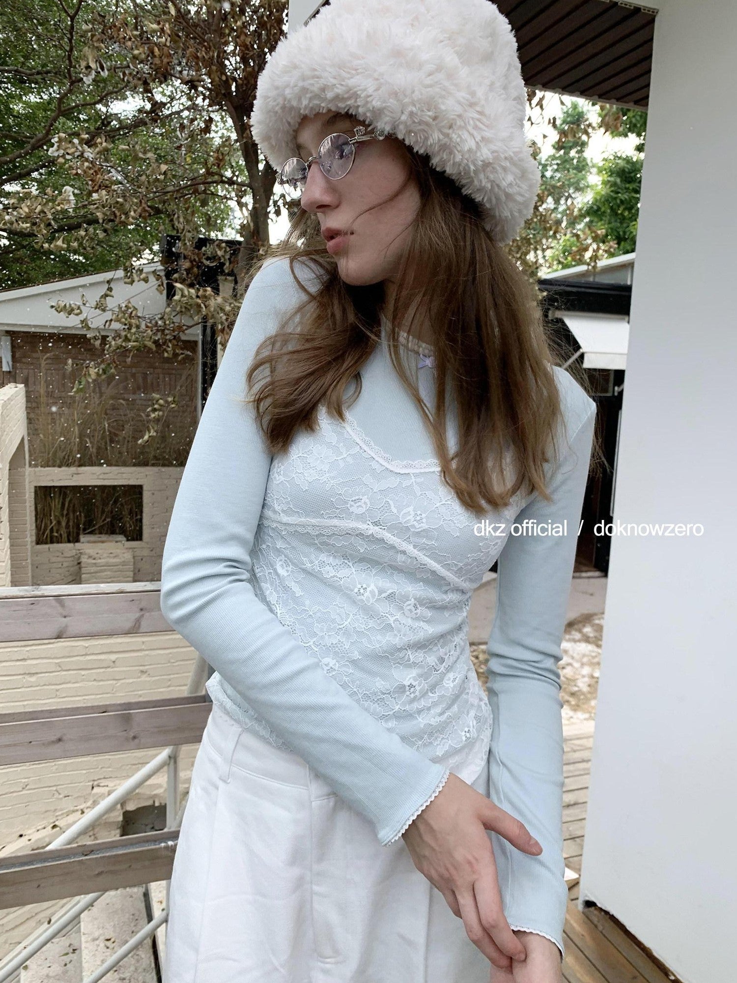 DKZ OFFICIAL White Embroidered Cutout Layered Women&