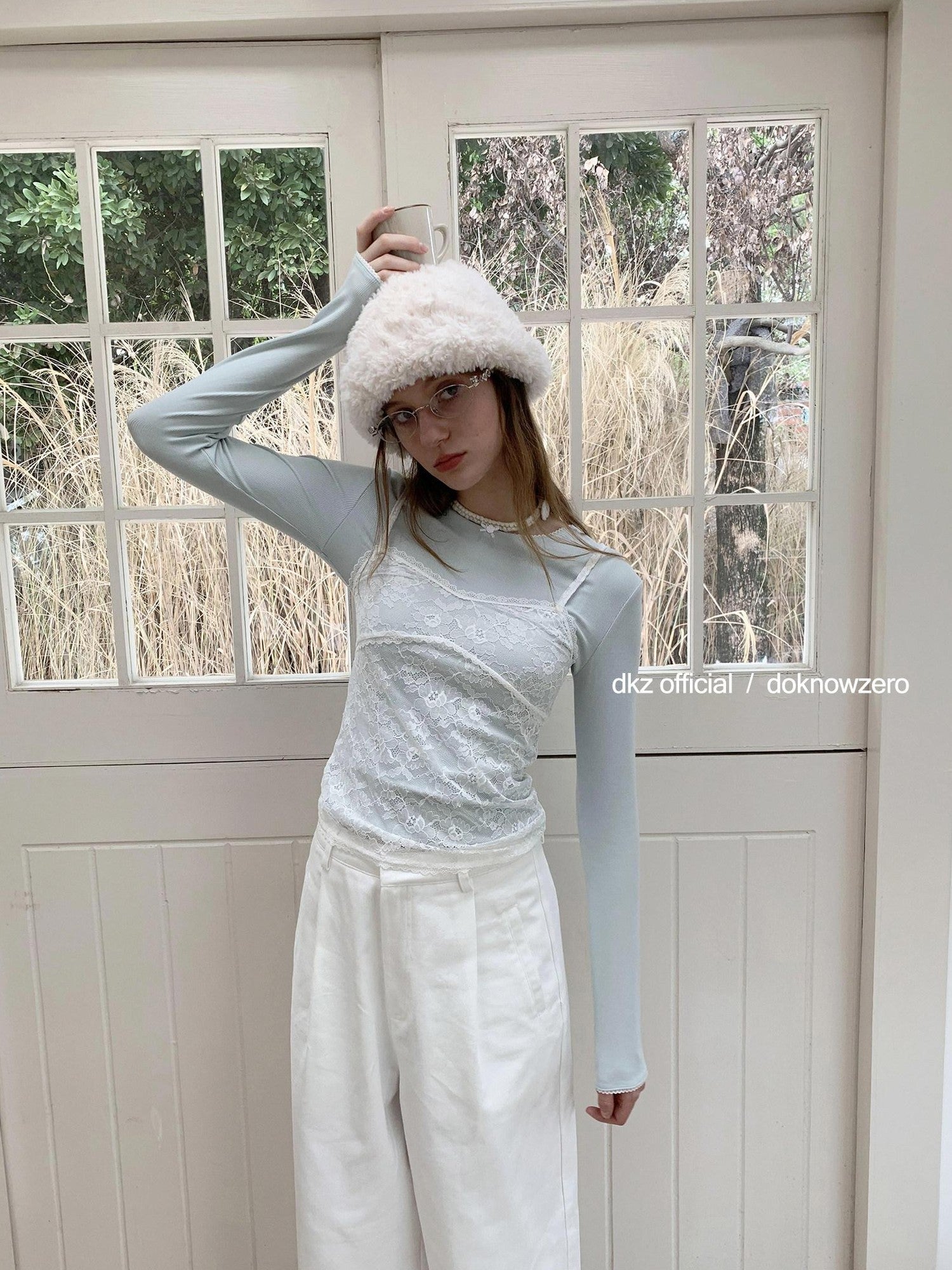 DKZ OFFICIAL White Embroidered Cutout Layered Women&