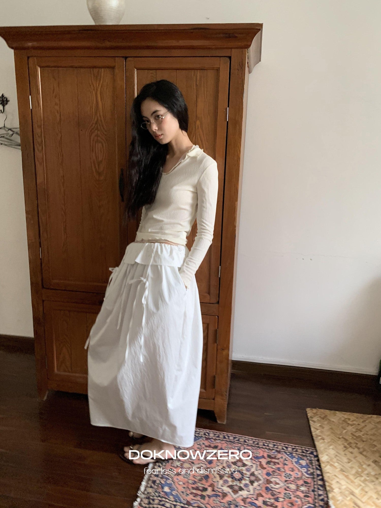 DKZ OFFICIAL White Embroidered Waistband Lantern Women&