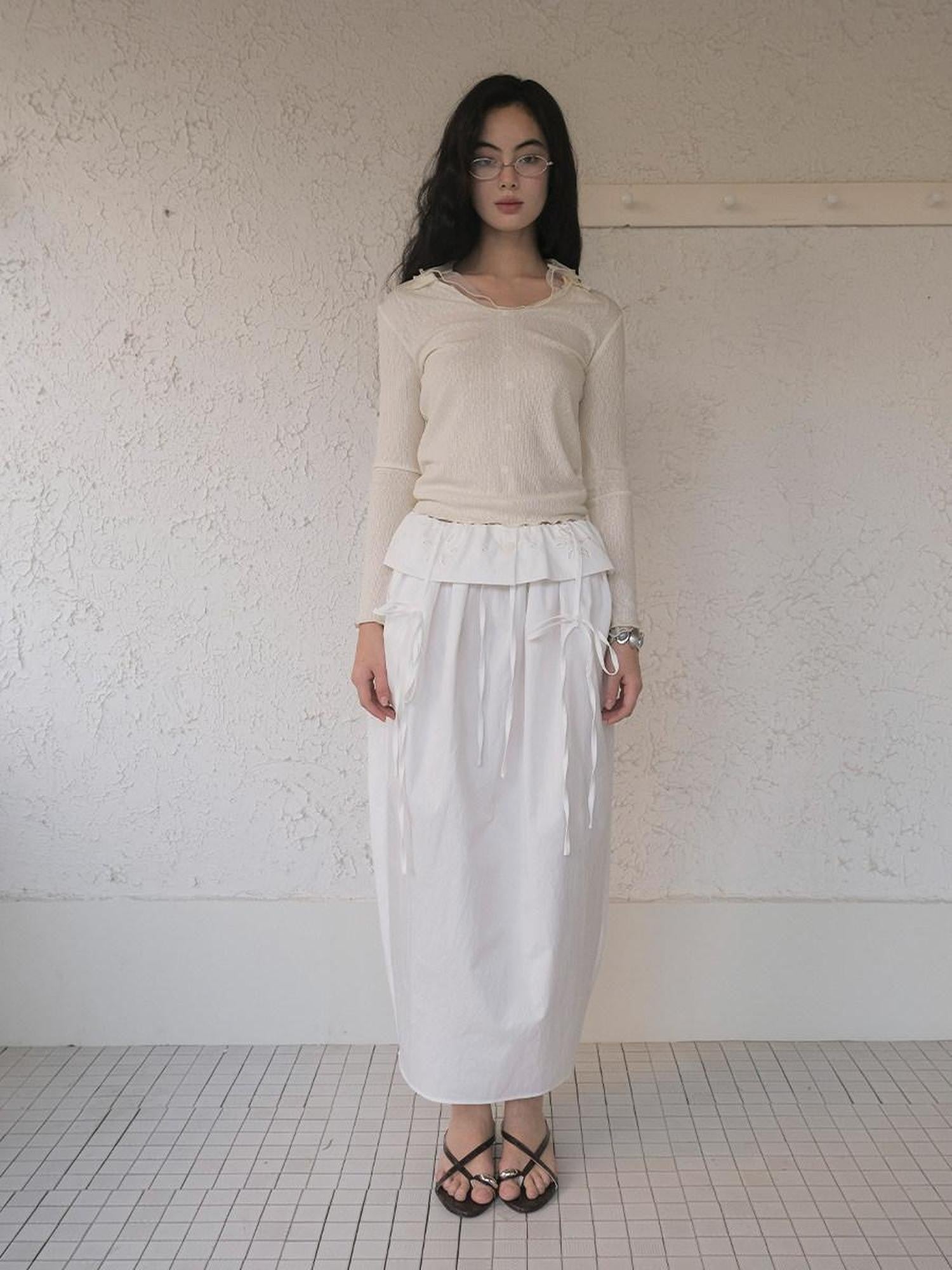 DKZ OFFICIAL White Embroidered Waistband Lantern Women&