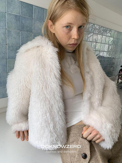 DKZ OFFICIAL White Faux Fur Oversized Boxy Women&
