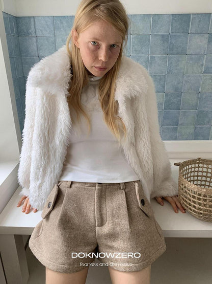 DKZ OFFICIAL White Faux Fur Oversized Boxy Women&