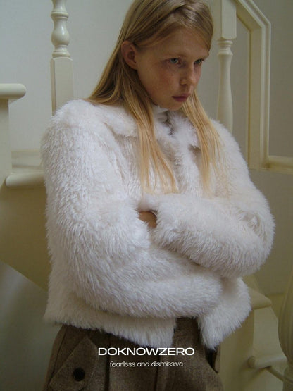 DKZ OFFICIAL White Faux Fur Oversized Boxy Women&