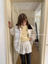 DKZ_OFFICIAL_White_Floral_Contrast_Collar_Duck_Down_Puffer_Coat_MISSTT