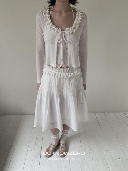 DKZ OFFICIAL White Floral Ruffle Knit Tie Cropped U Neck Two Piece Women&