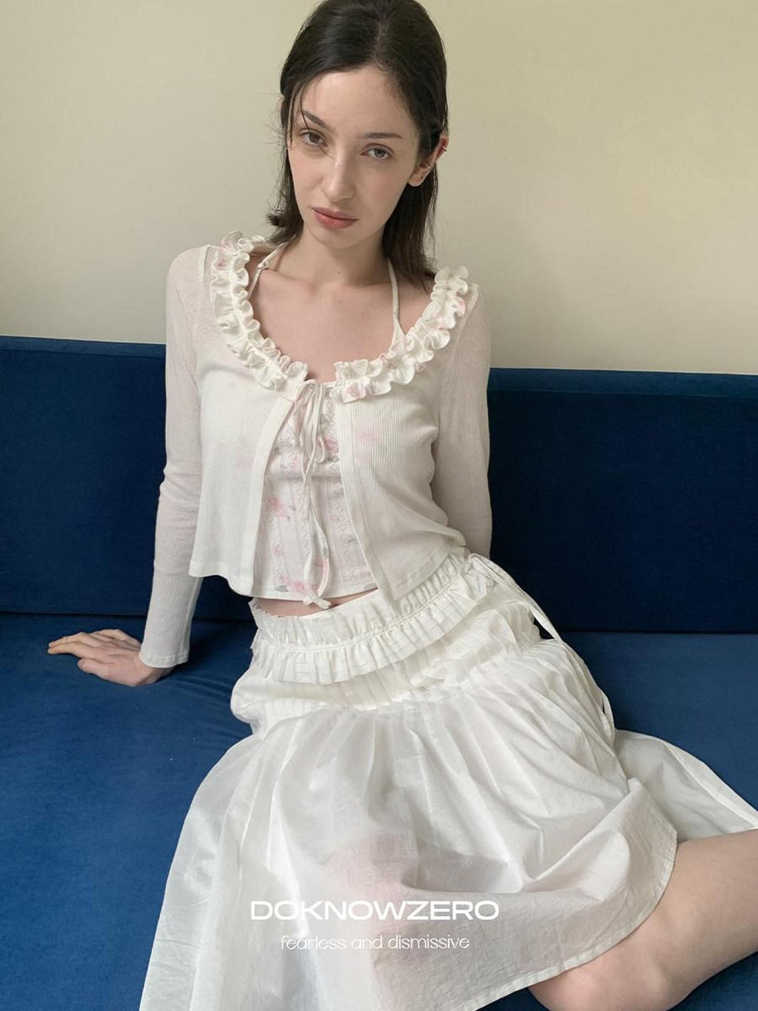 DKZ OFFICIAL White Floral Ruffle Knit Tie Cropped U Neck Two Piece Women&