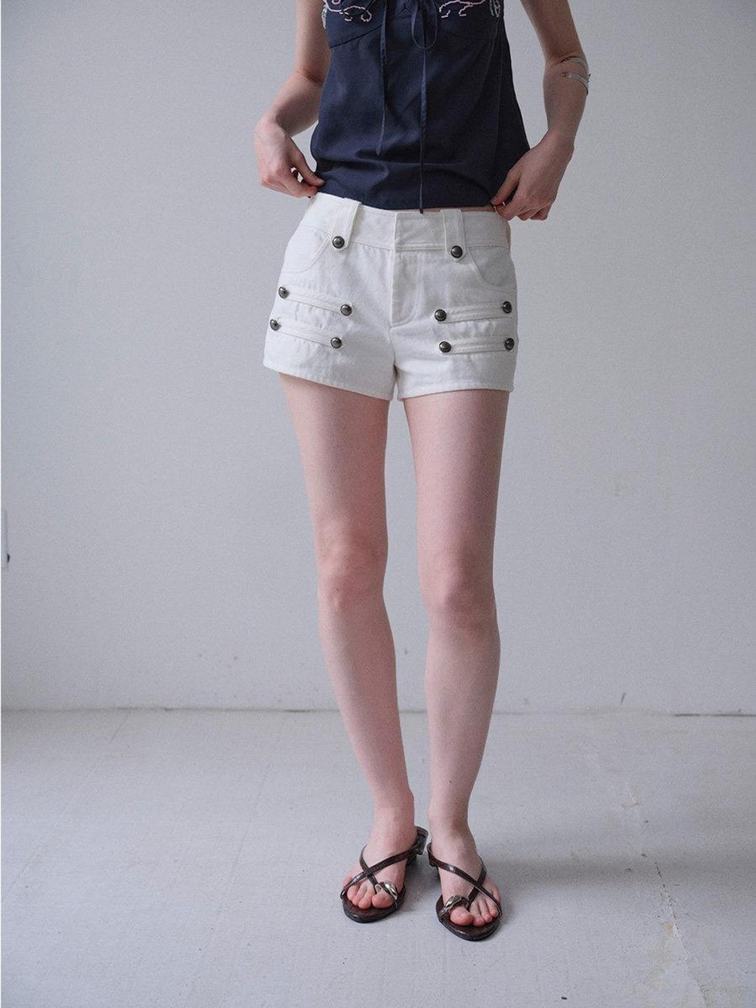 DKZ OFFICIAL White Knight Napoleon Button Low Rise Slim Women&