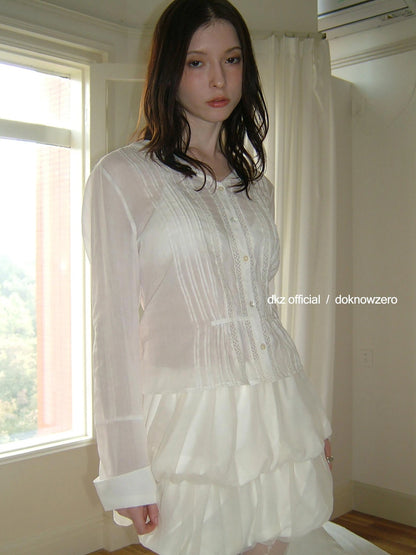 DKZ OFFICIAL White Lace Ruffle Trim Pleated Overshirt