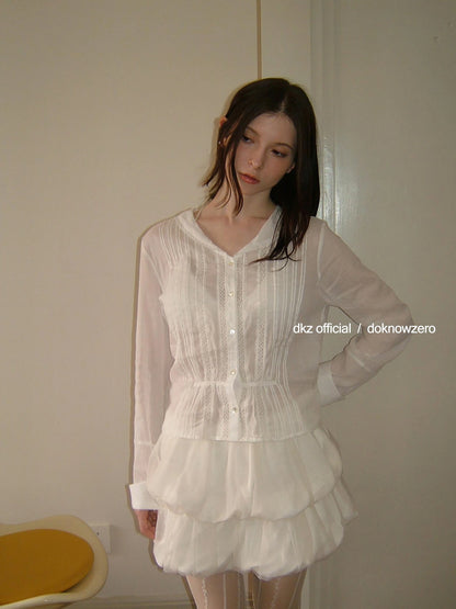 DKZ OFFICIAL White Lace Ruffle Trim Pleated Overshirt