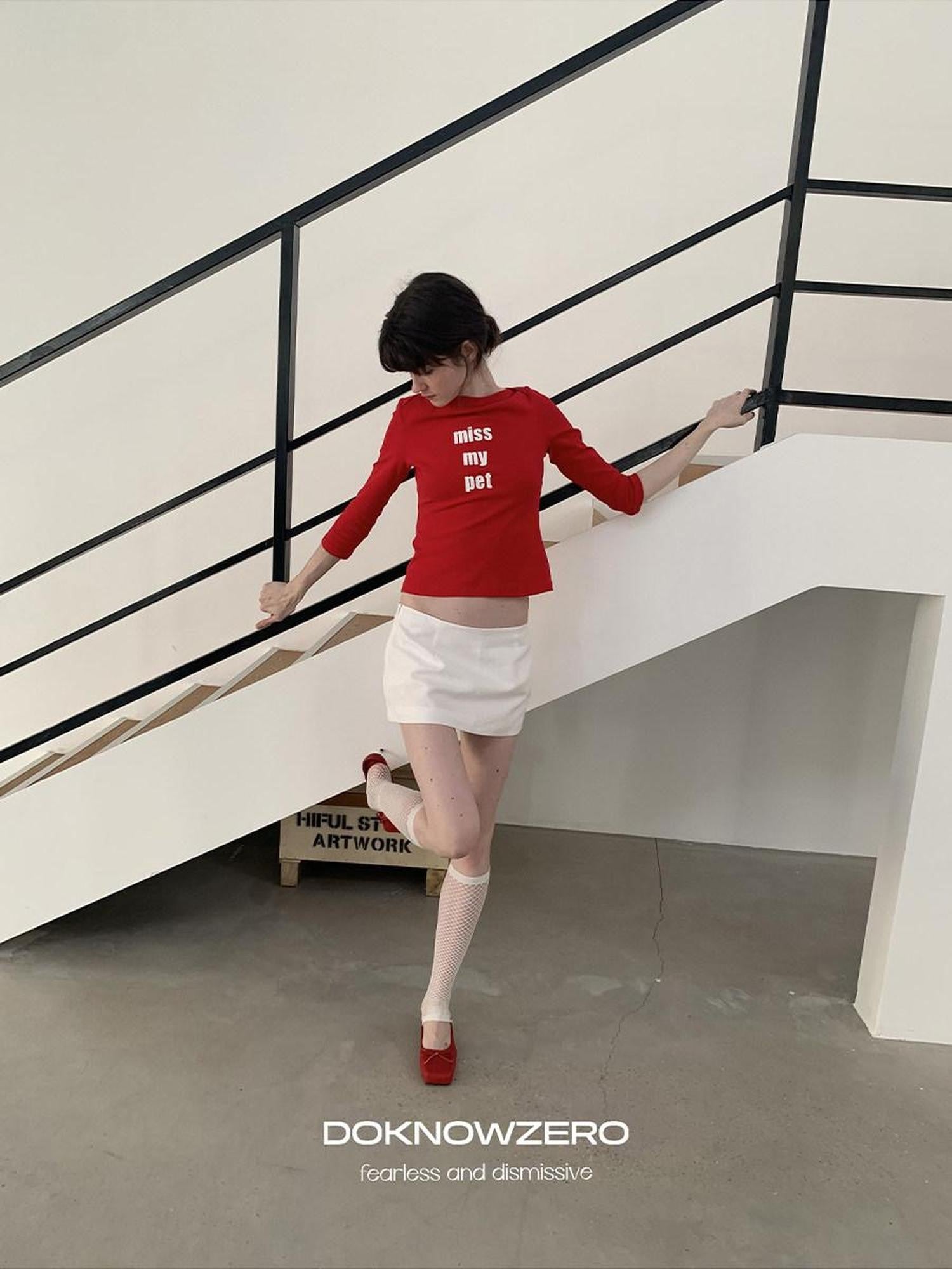 DKZ OFFICIAL White Minimal H Shape Straight Mid Waist Women&