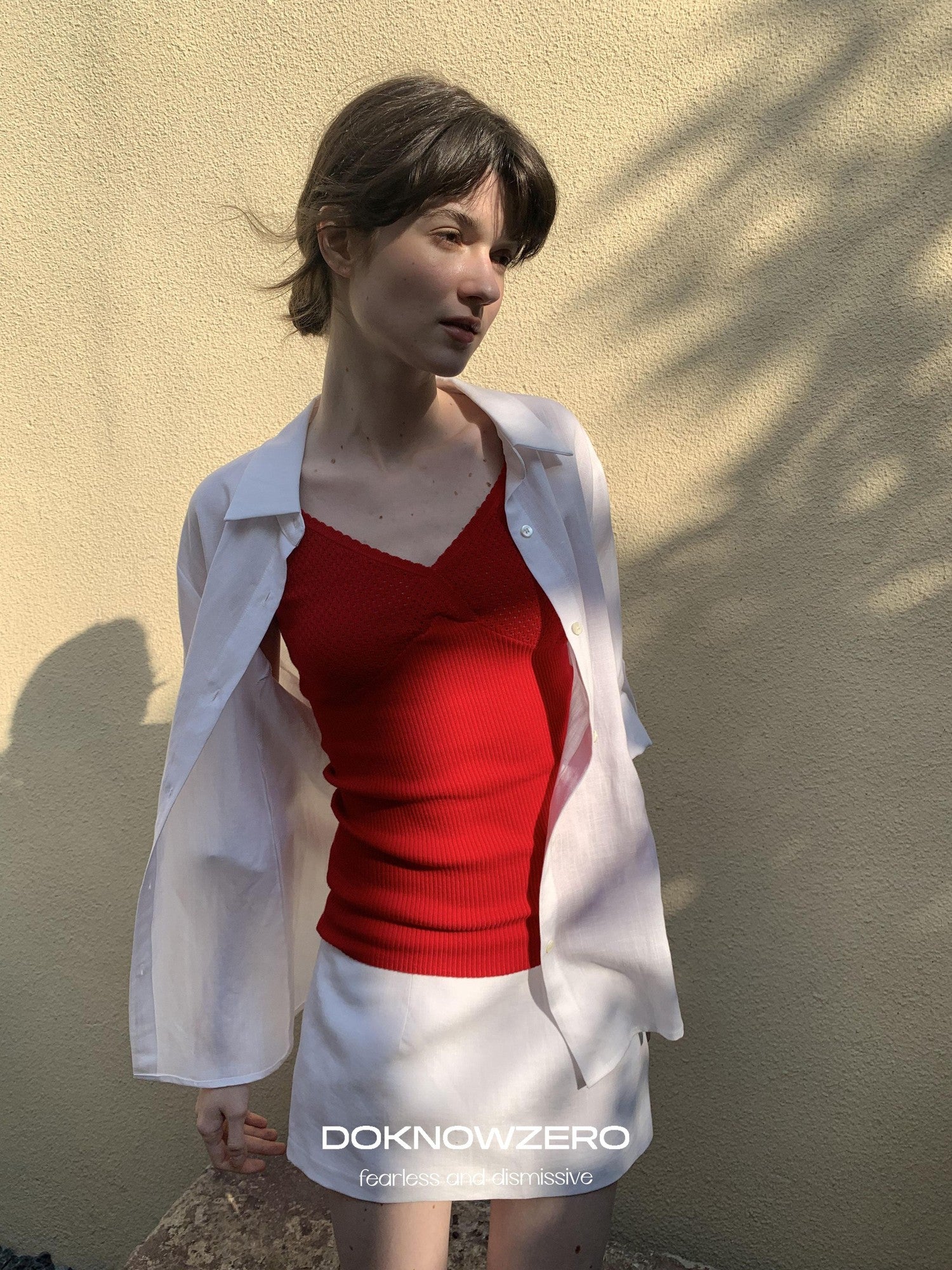 DKZ OFFICIAL White Minimal H Shape Straight Mid Waist Women&