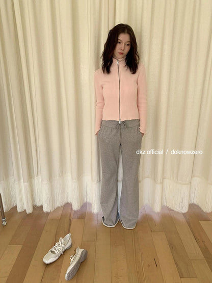 DKZ OFFICIAL Wide Waist Relaxed Flared Sweatpants