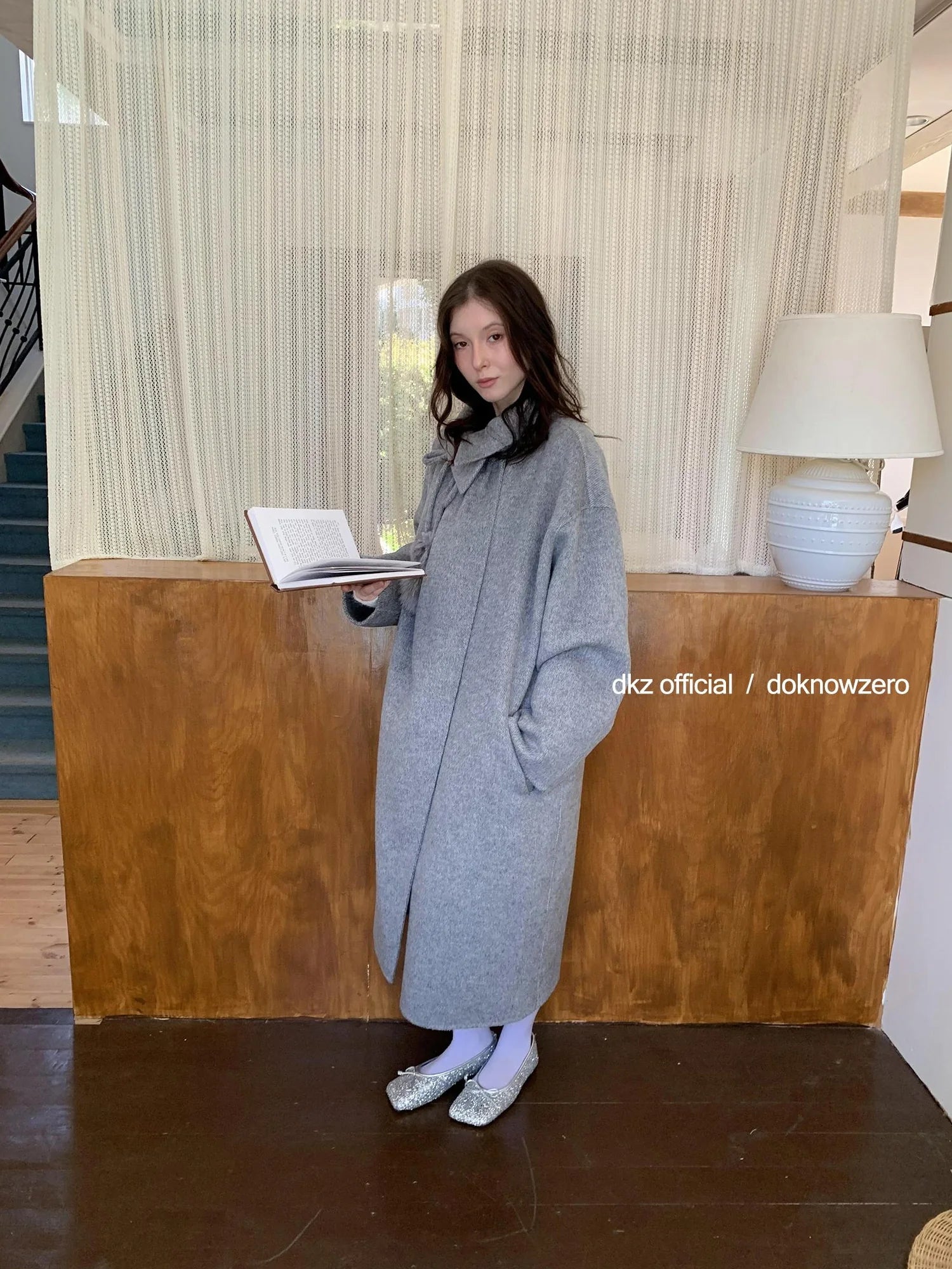 DKZ OFFICIAL Women 100% Wool Coat With Peter Pan Collar