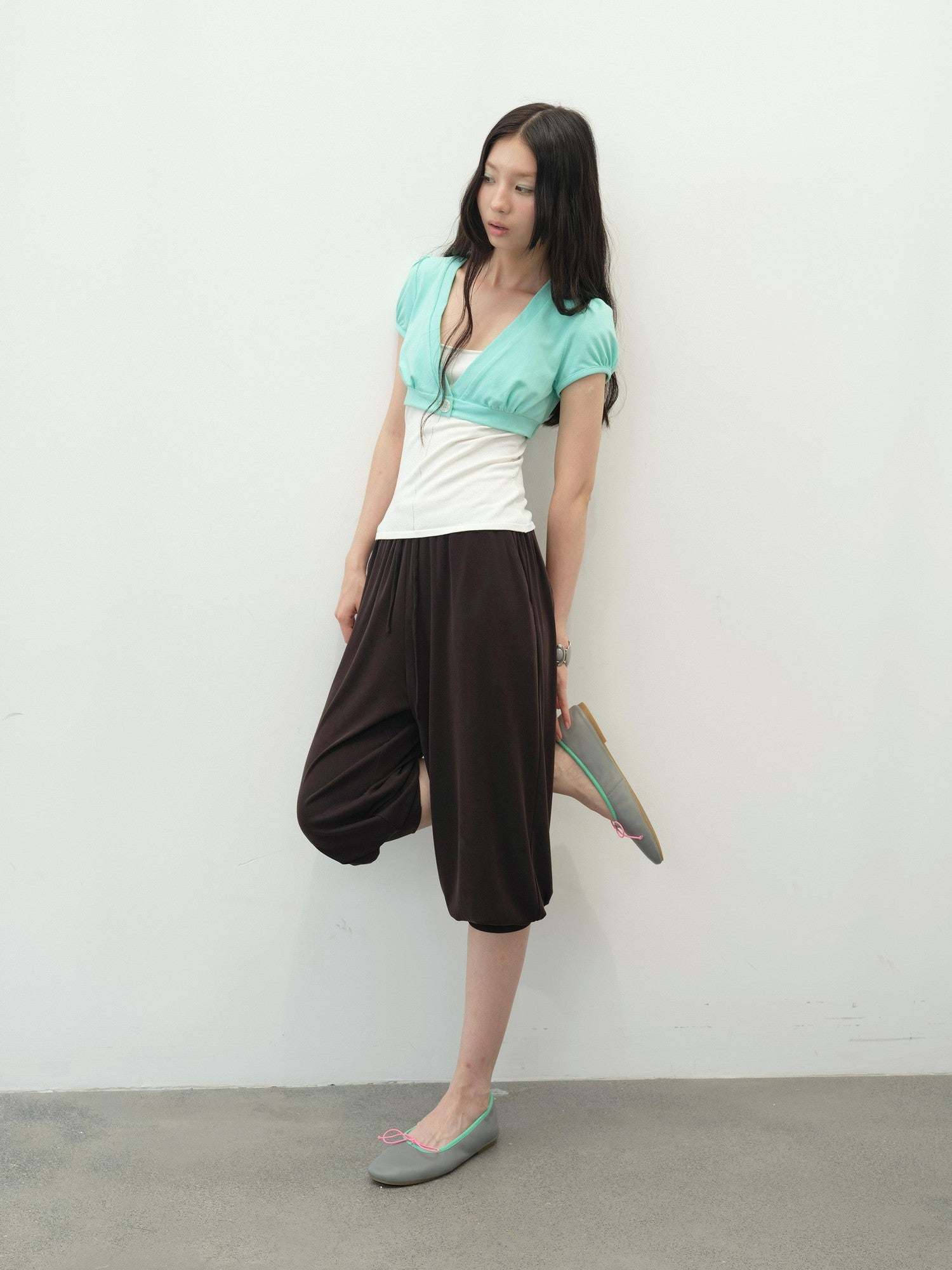 DKZ OFFICIAL Yellow Mint Colorblock Single Button V-neck Women&
