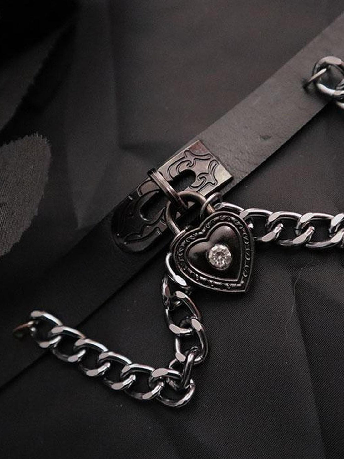 WSW WUSHENWU Dark Heart Punk Leather Choker Yabi Necklace