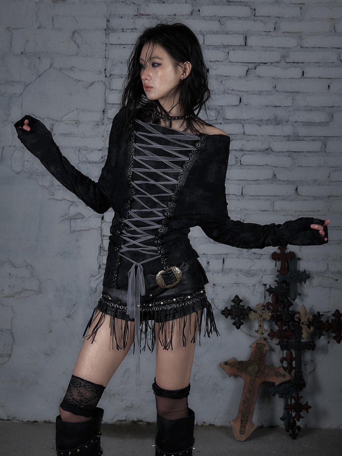 Dark Punk Print Off-Shoulder Long Sleeve Reversible T-shirt