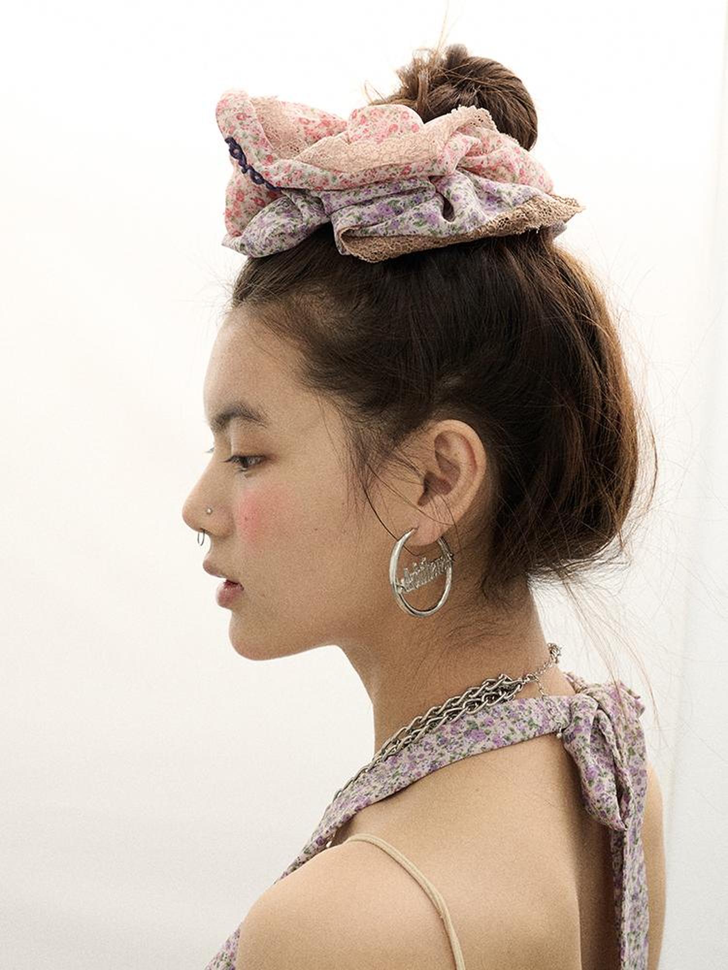 Achihara Daydream Floral Hair Tie