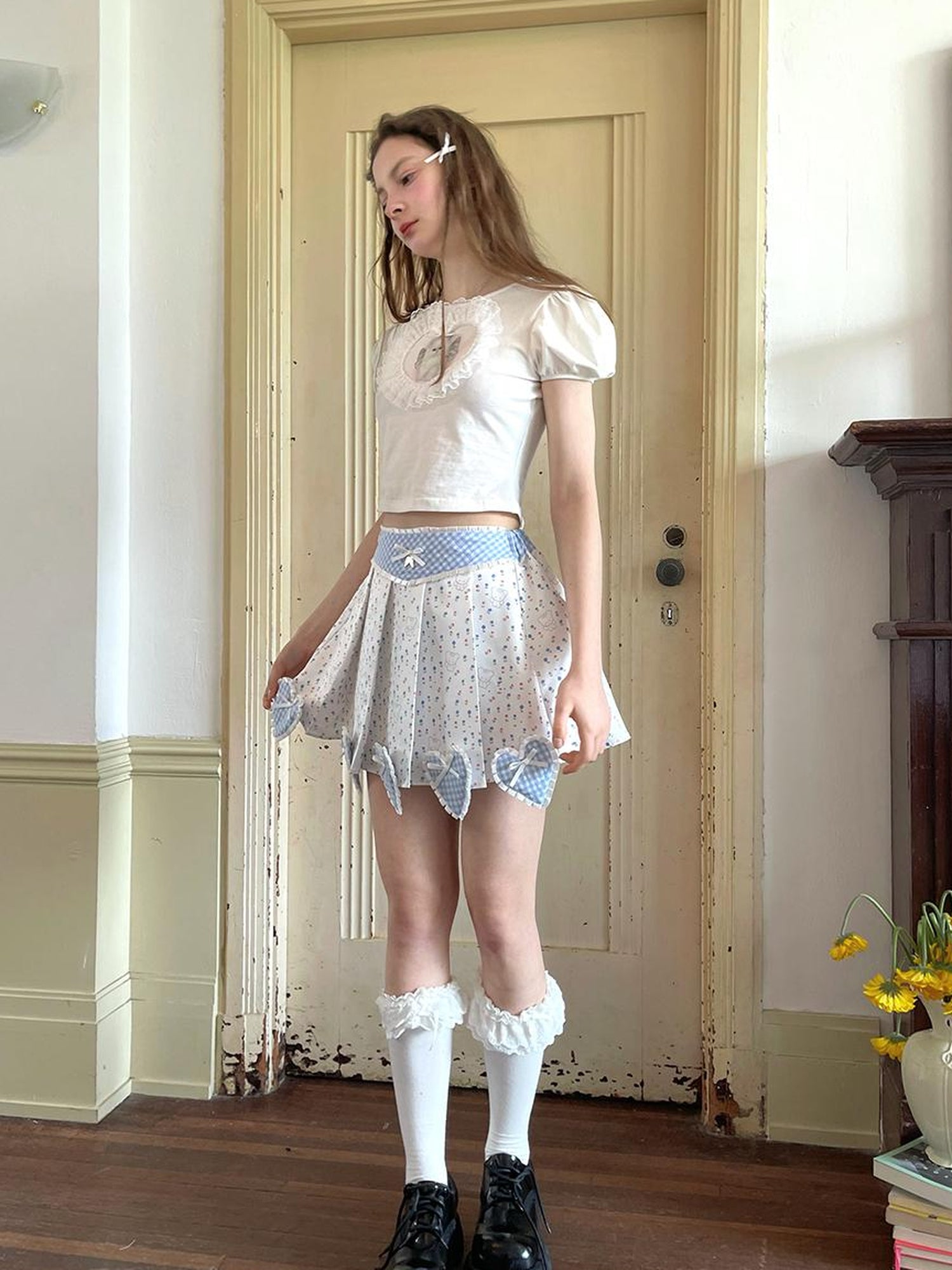 Daytoday Angel Cat Lace Bubble Sleeve Tie Front Tee