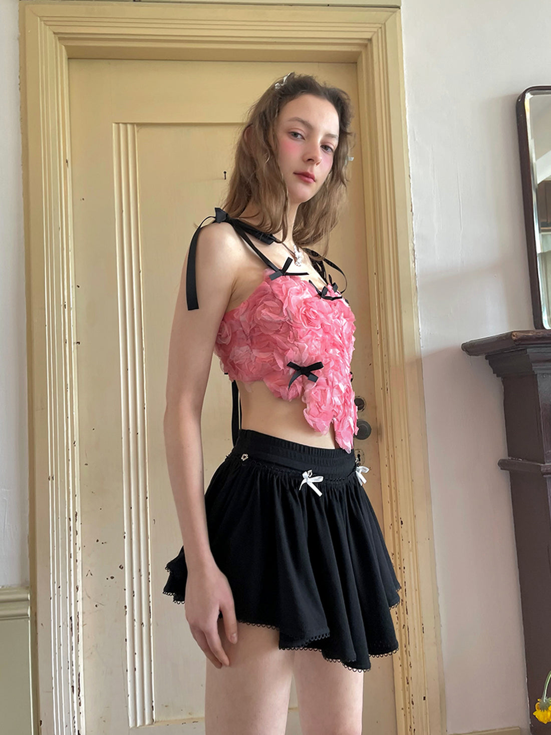 Daytoday Angel Tear Rose Jacquard Bow Tie Vest