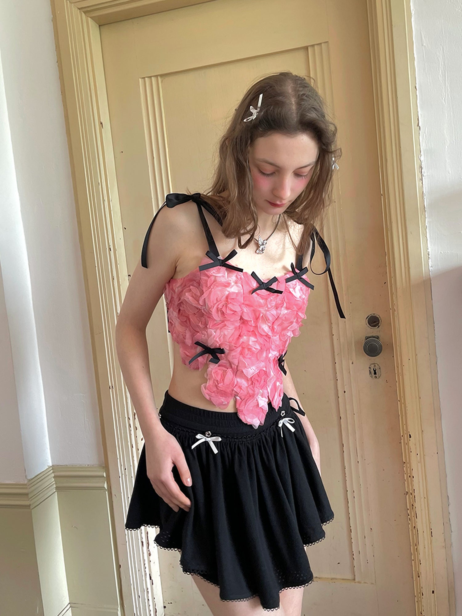Daytoday Angel Tear Rose Jacquard Bow Tie Vest