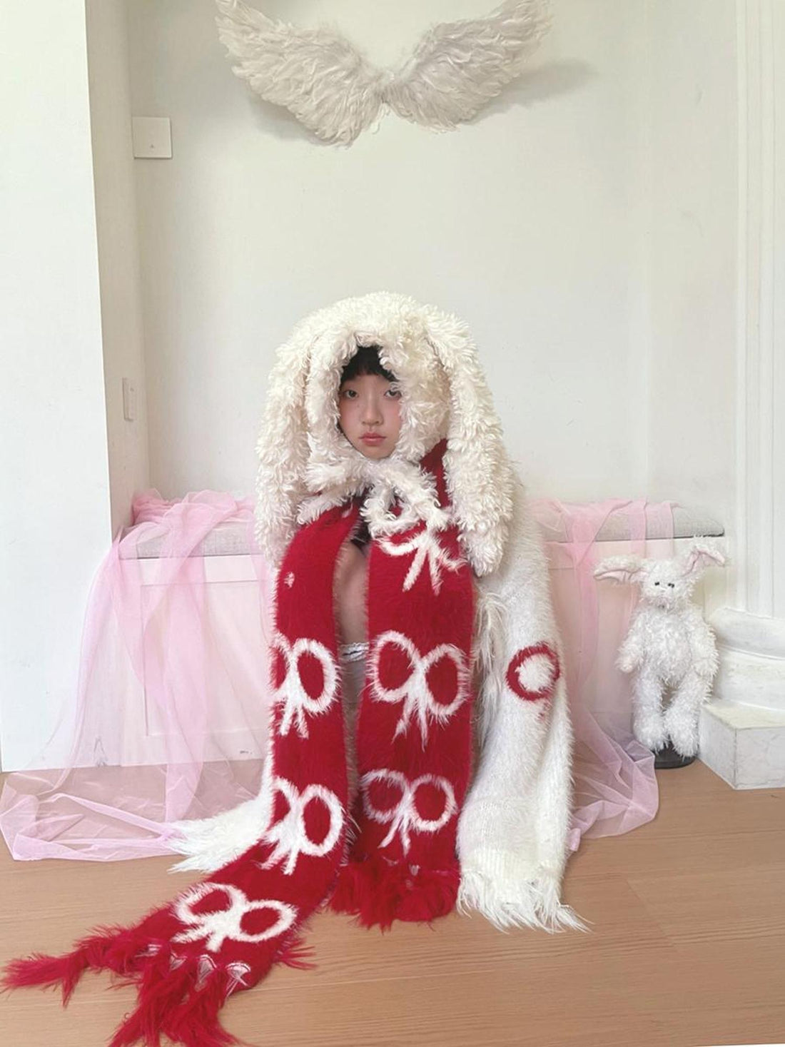 Daytoday Butterfly Bow Jacquard Fringe Red White Christmas Scarf