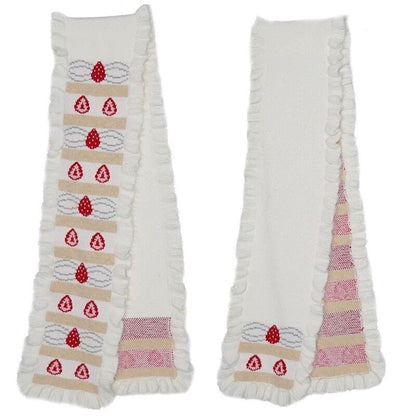 Daytoday_Cream_Strawberry_Jacquard_Ruffle_Women&