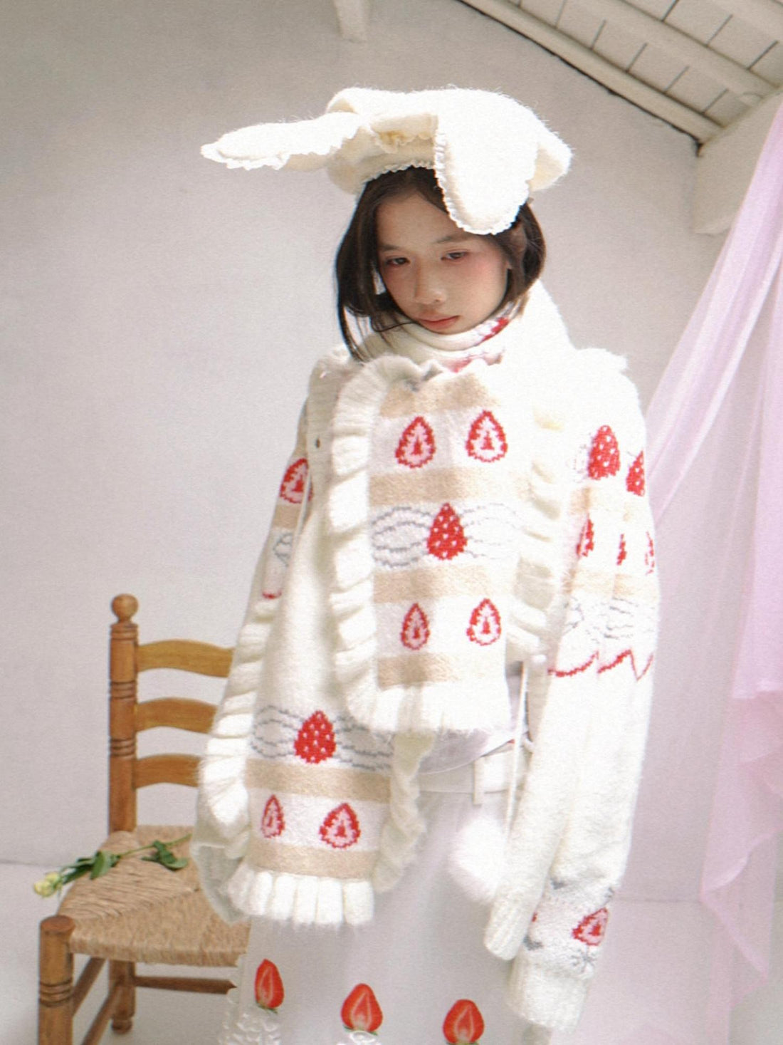 Daytoday Cream Strawberry Jacquard Ruffle Women&