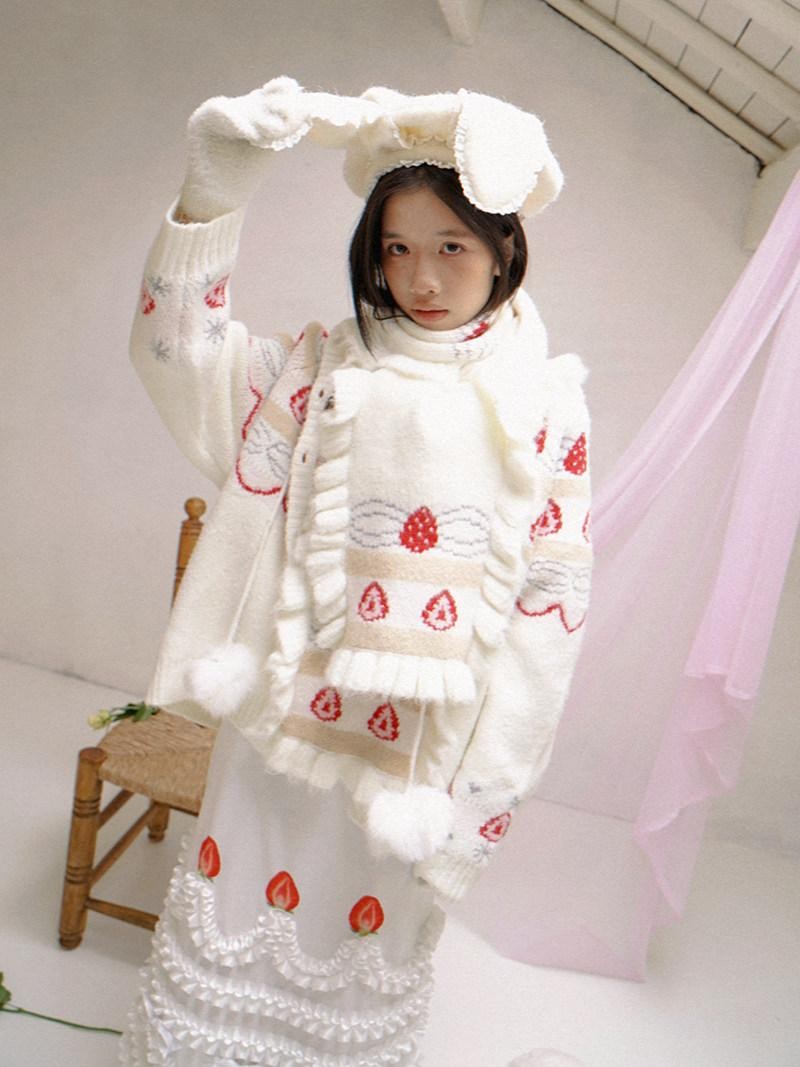 Daytoday Cream Strawberry Jacquard Ruffle Women&