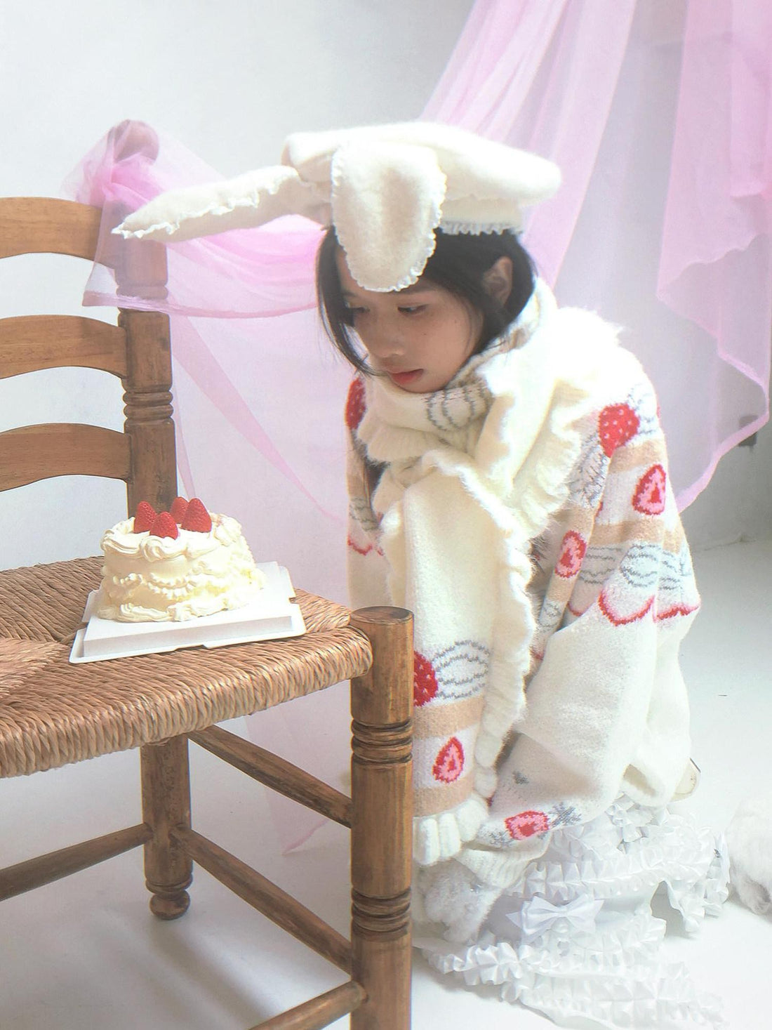 Daytoday Cream Strawberry Jacquard Ruffle Women&