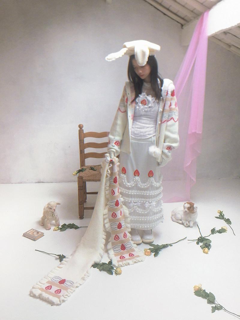 Daytoday Creamy Strawberry Jacquard Hooded Women&