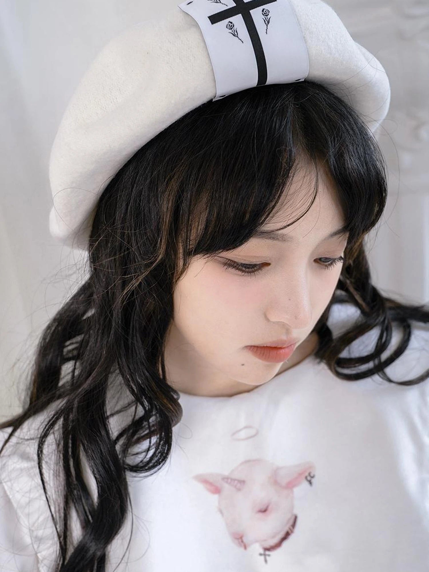 Cross Rose Jacquard Black White Beret