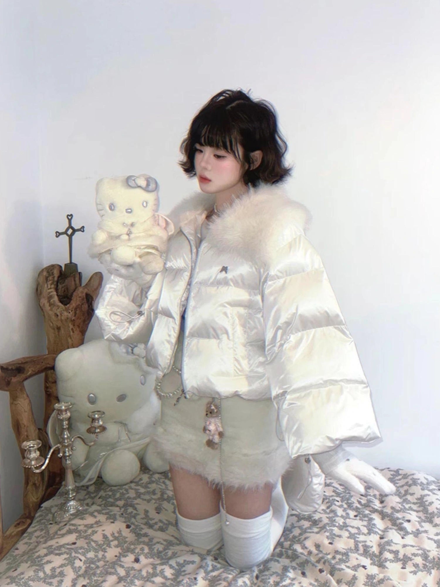 Detachable Wing Quilted Jacket With Faux Fur Collar