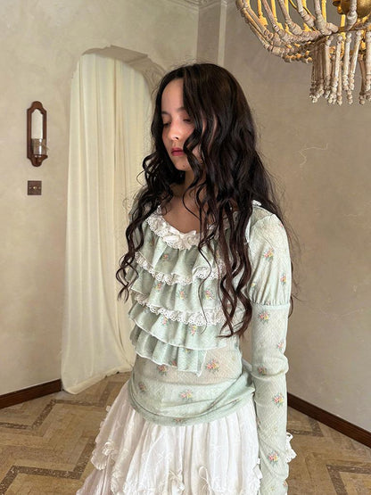 Daytoday Fairy Tale Lace Trim Stretch Top Long Sleeve Sun Protection Layering V-neck T-shirt