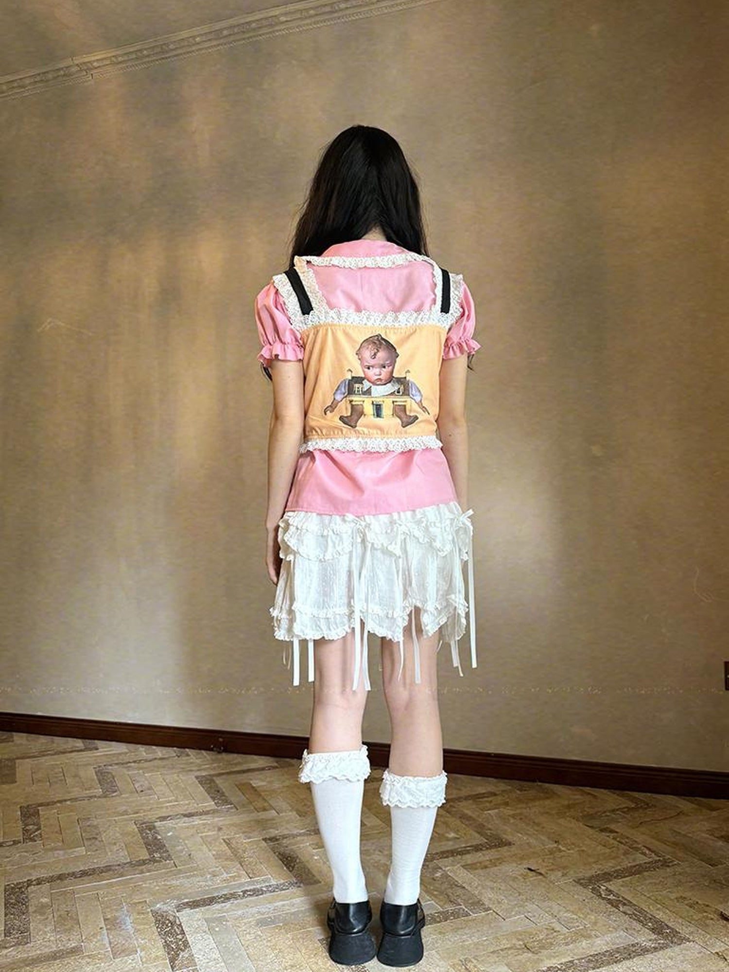 Daytoday Fairy Tale Print Lace Bow Vest