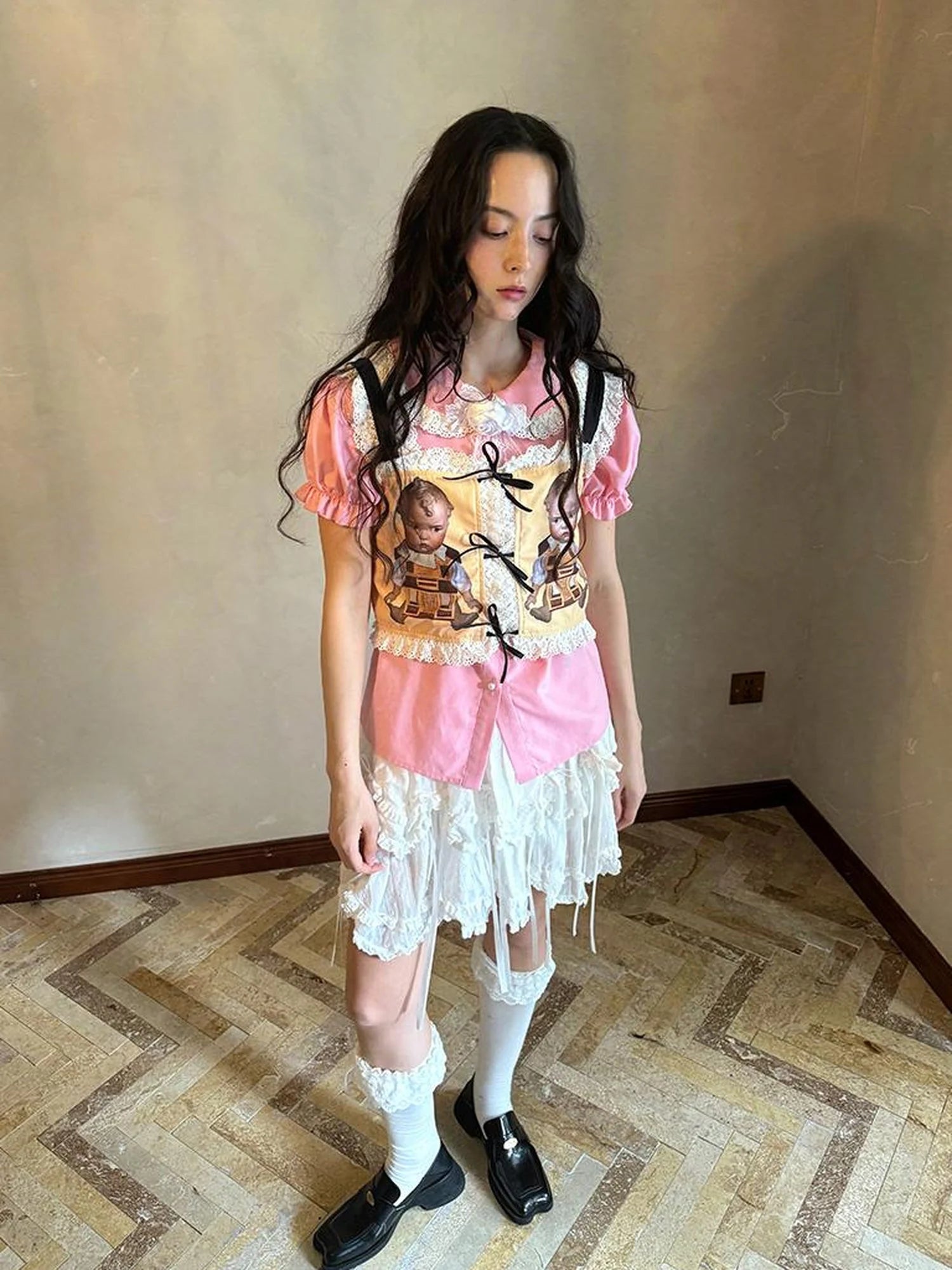 Fairy Tale Print Lace Bow Vest