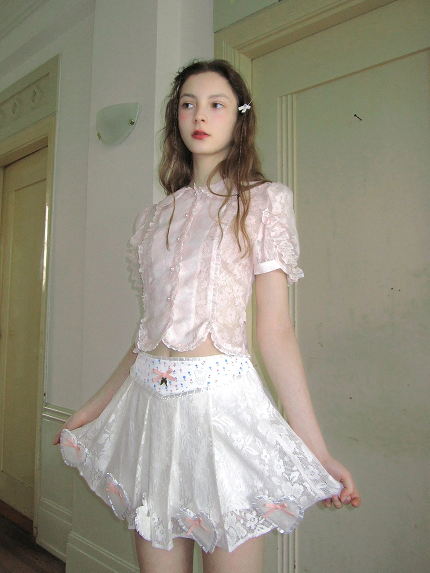 Floral Lace Pleated Mini Skirt With Angel Tears Print